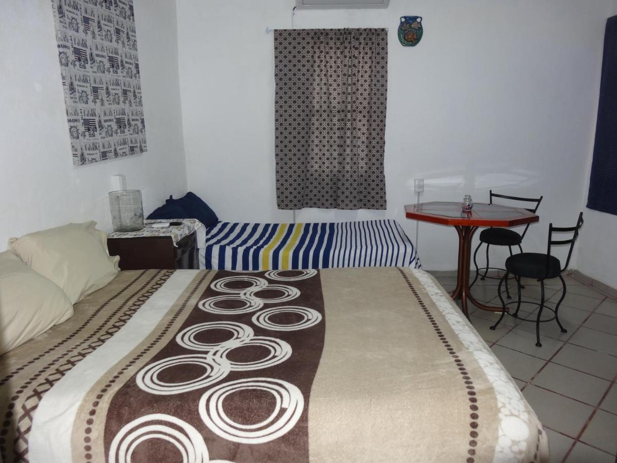 Habitaciones-cómodas-aire-wifi-tv-cerca de playa-!!excelente precio ii Manzanillo Exterior foto